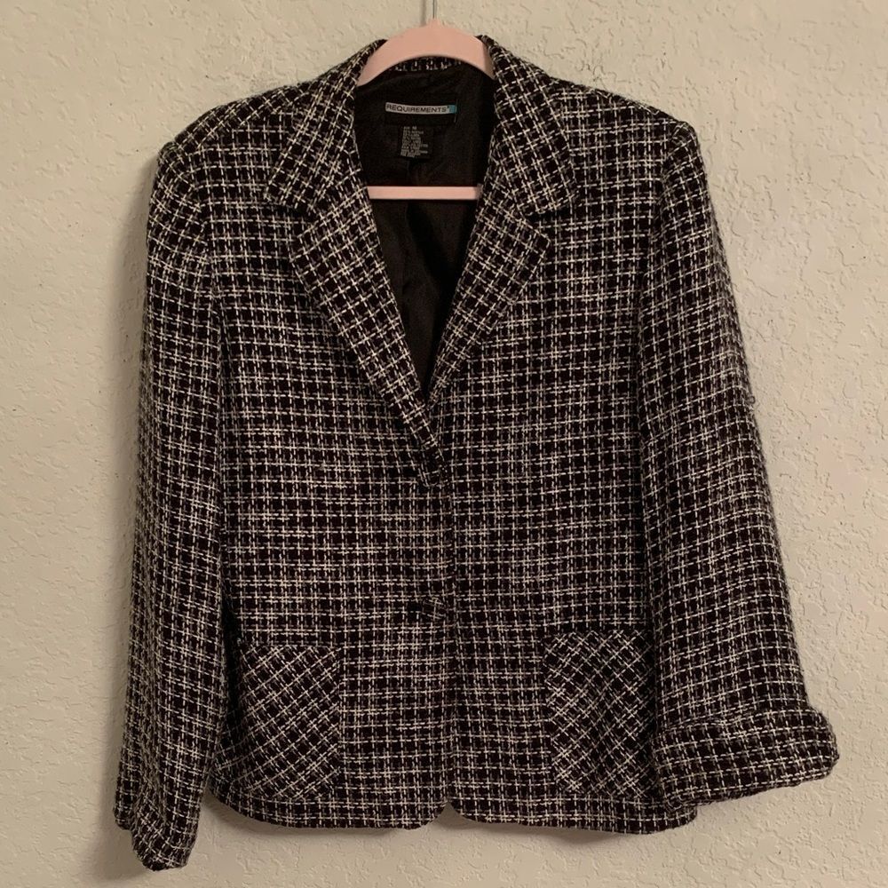 Requirements Black /White Checkered Blazer Pockets Size 16